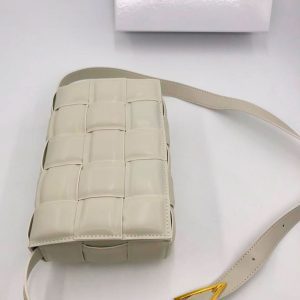 Сумка Bottega Veneta Padded Cassette