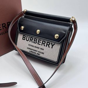 Сумка Burberry Title