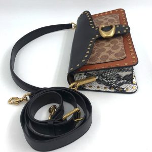 Сумка Coach Tabby Shoulder Bag 26