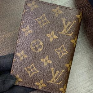 Обложка на паспорт Louis Vuitton