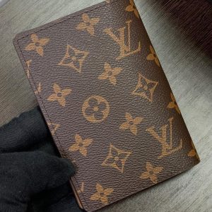 Обложка на паспорт Louis Vuitton