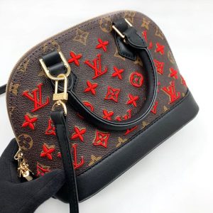 Сумка Louis Vuitton Alma