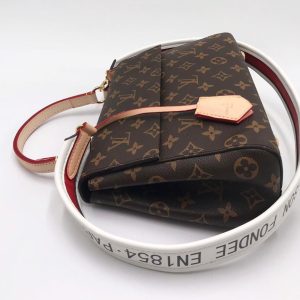 Сумка Louis Vuitton Cluny