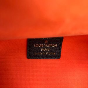 Сумка на пояс Louis Vuitton Discovery