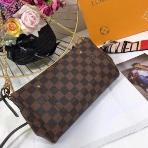 Сумка Louis Vuitton Favorite