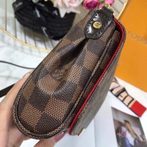 Сумка Louis Vuitton Favorite