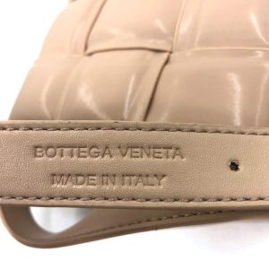 Сумка Bottega Veneta Padded Cassette