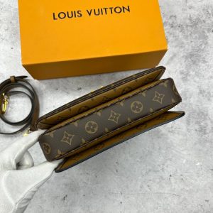 Сумка Louis Vuitton Pochette Metis