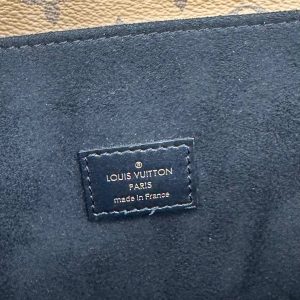 Сумка Louis Vuitton Pochette Metis