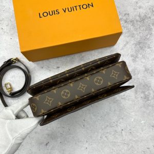 Сумка Louis Vuitton Pochette Metis