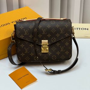 Сумка Louis Vuitton Pochette Metis