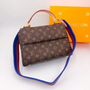 Сумка Louis Vuitton Cluny