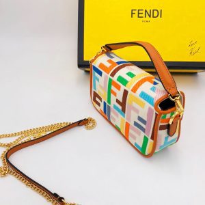 Сумка Fendi Baguette