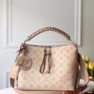 Сумка Louis Vuitton Beaubourg Hobo MM