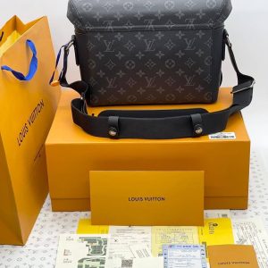 Сумка Louis Vuitton Voyager