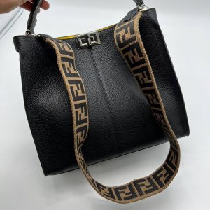 Сумка Fendi Peekaboo X-Lite Fit