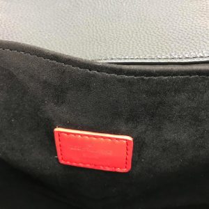 Сумка Louis Vuitton Crafty Pochette Metis