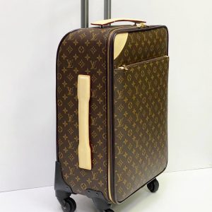 Чемодан Louis Vuitton Legere 55