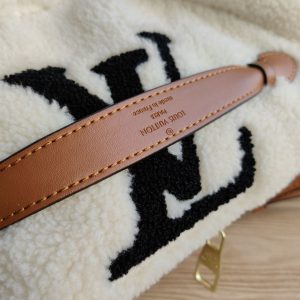 Сумка Louis Vuitton Teddy