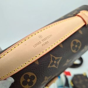 Сумка Louis Vuitton Pochette Metis