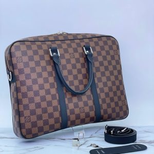 Сумка Louis Vuitton Voyage