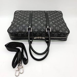 Сумка Louis Vuitton Voyage