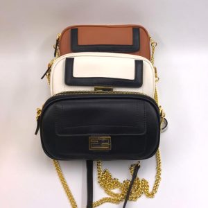 Сумка Fendi Easy 2 Baguette