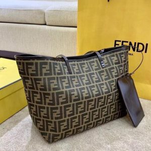 Сумка Fendi Zucca