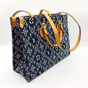 Сумка Louis Vuitton Onthego