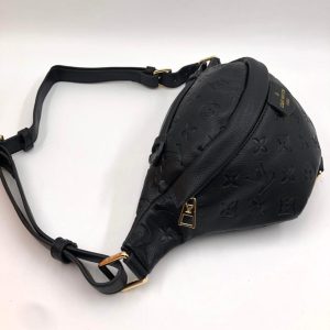 Сумка Louis Vuitton Bumbag