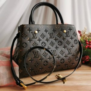 Сумка Louis Vuitton Montaigne