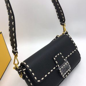 Сумка Fendi Baguette