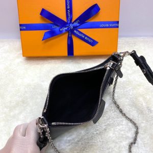 Сумка Louis Vuitton Easy Pouch