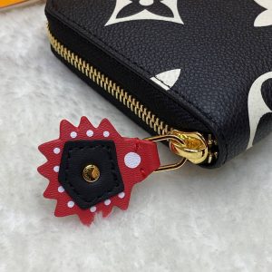 Кошелек Louis Vuitton Zippy