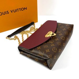 Сумка Louis Vuitton Saint Placide