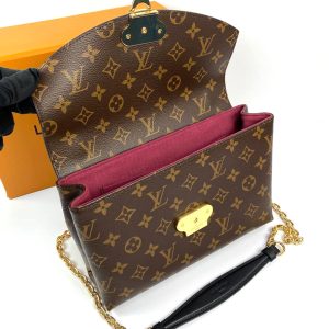 Сумка Louis Vuitton Saint Placide