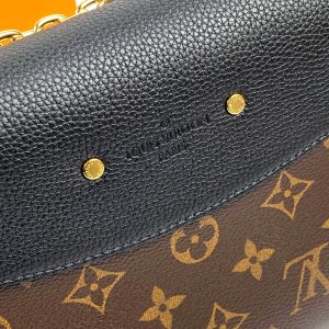 Сумка Louis Vuitton Saint Placide