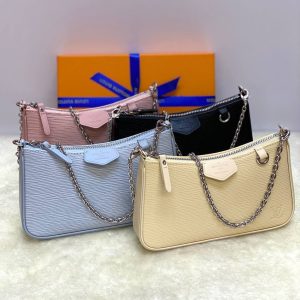 Сумка Louis Vuitton Easy Pouch