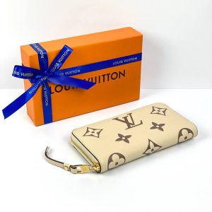 Кошелек Louis Vuitton Zippy