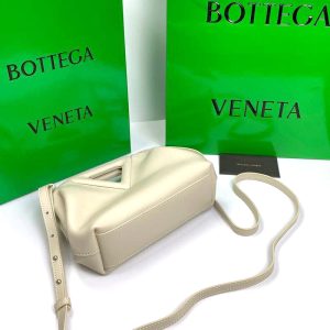 Сумка Bottega Veneta Point