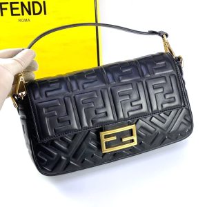 Сумка Fendi Baguette