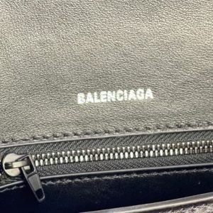 Сумка Balenciaga Hourglass