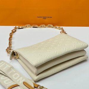 Сумка Louis Vuitton Coussin