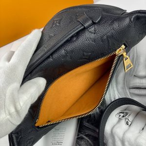 Сумка Louis Vuitton Bumbag