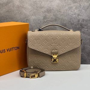 Сумка Louis Vuitton Pochette Metis