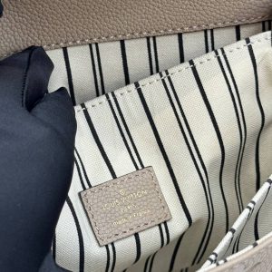 Сумка Louis Vuitton Pochette Metis