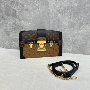 Сумка Louis Vuitton Trunk