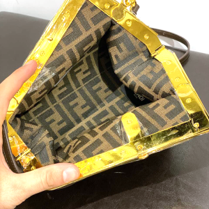 Сумка Fendi First