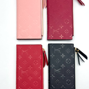 Кошелек Louis Vuitton