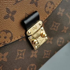 Сумка Louis Vuitton Pochette Metis